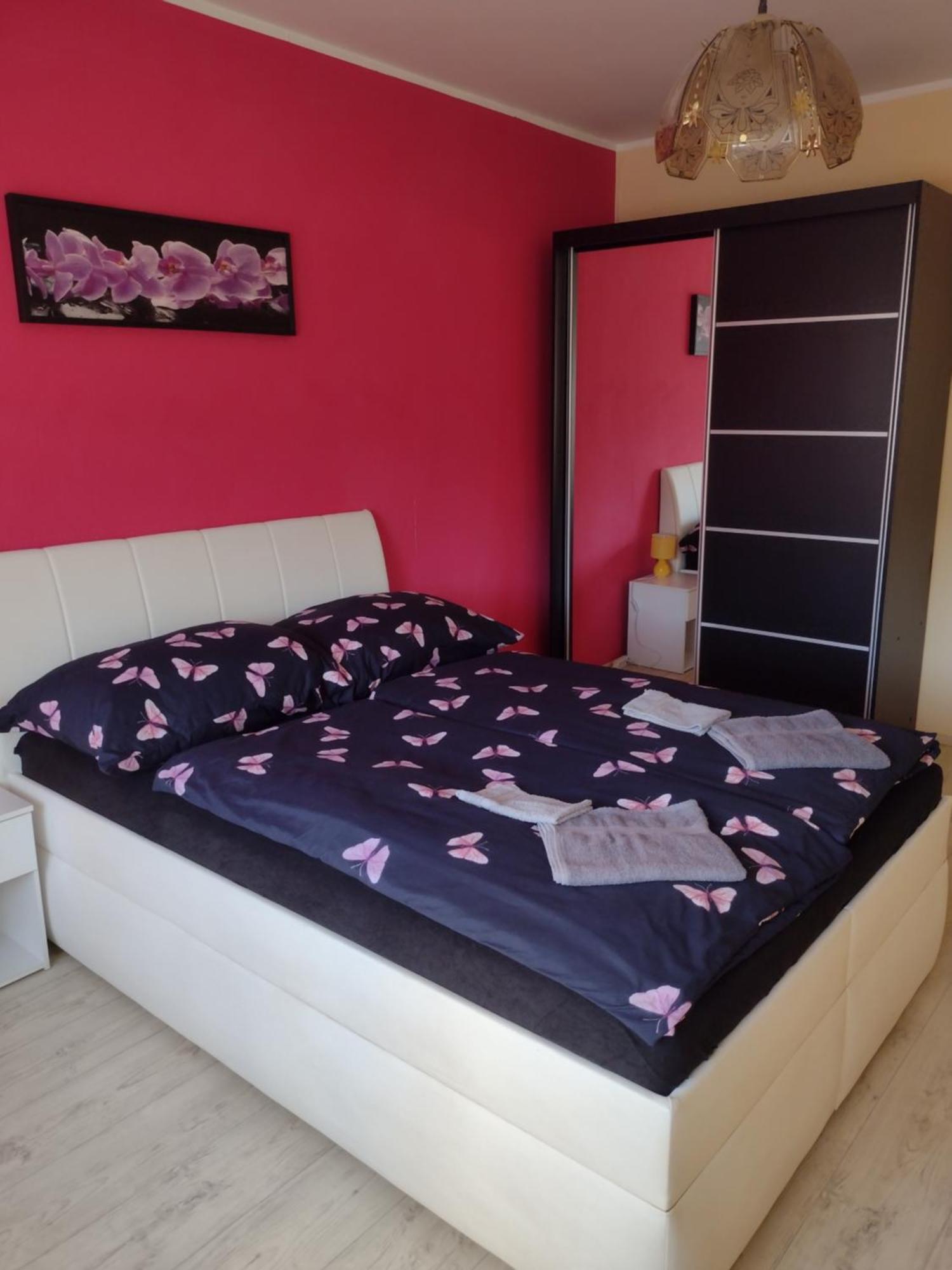 Apartmens Kv كارلوفي فاري المظهر الخارجي الصورة